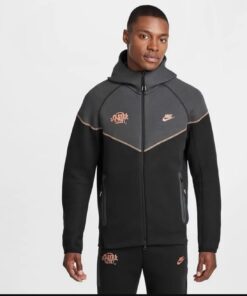 NikeTech Syna X